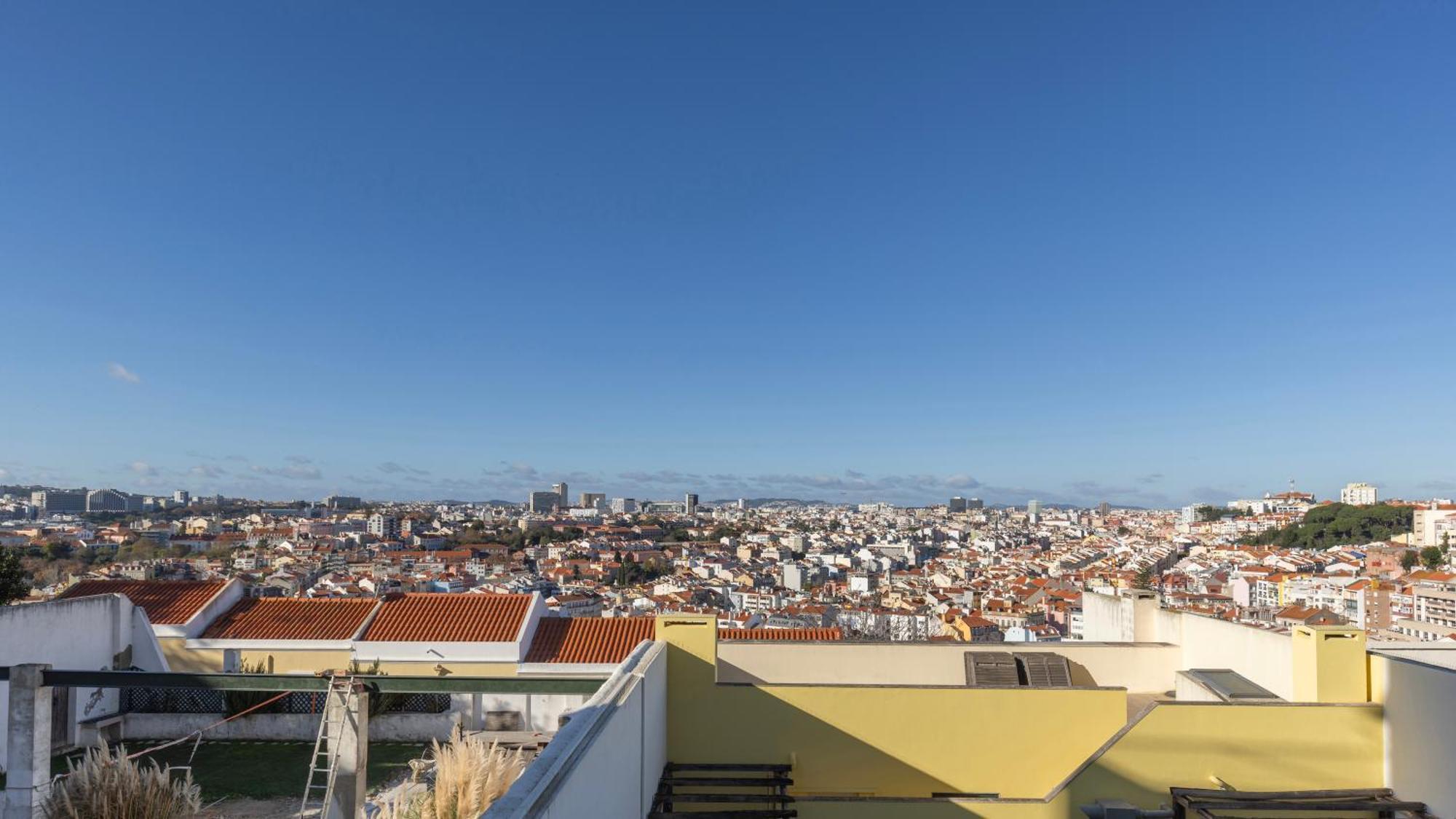 Stylish Apartment With Parking By Lovelystay Lisboa Exteriér fotografie