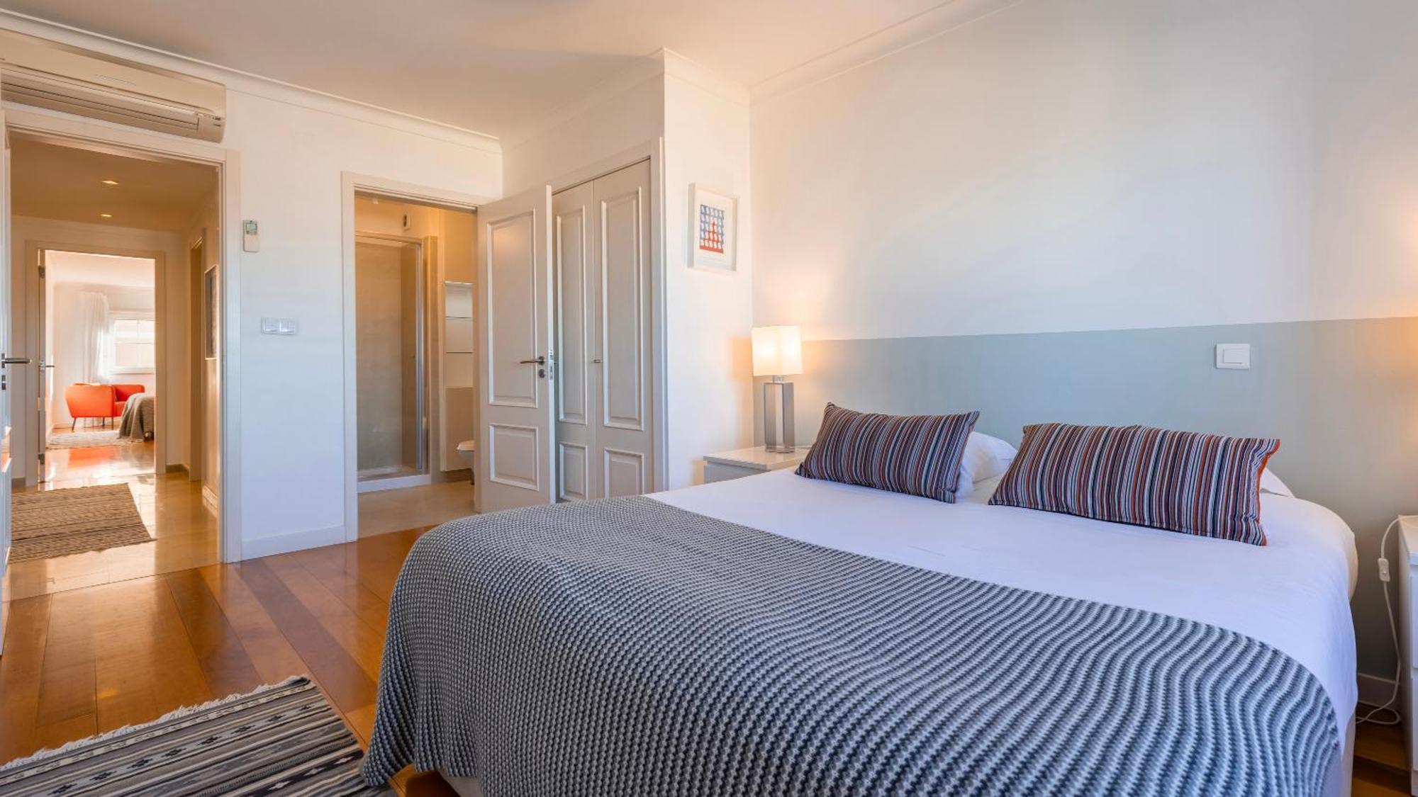Stylish Apartment With Parking By Lovelystay Lisboa Exteriér fotografie