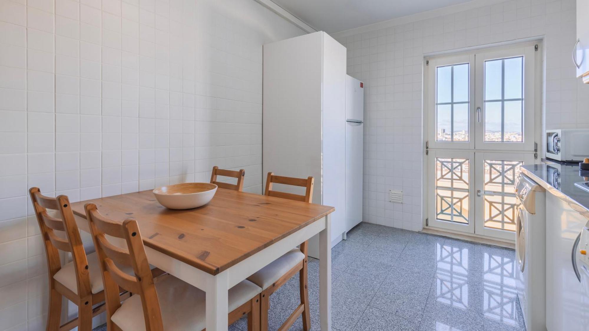 Stylish Apartment With Parking By Lovelystay Lisboa Exteriér fotografie