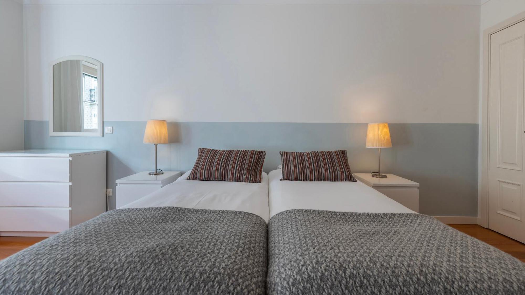 Stylish Apartment With Parking By Lovelystay Lisboa Exteriér fotografie