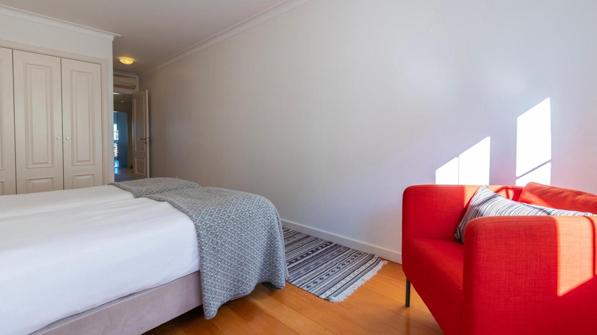 Stylish Apartment With Parking By Lovelystay Lisboa Exteriér fotografie