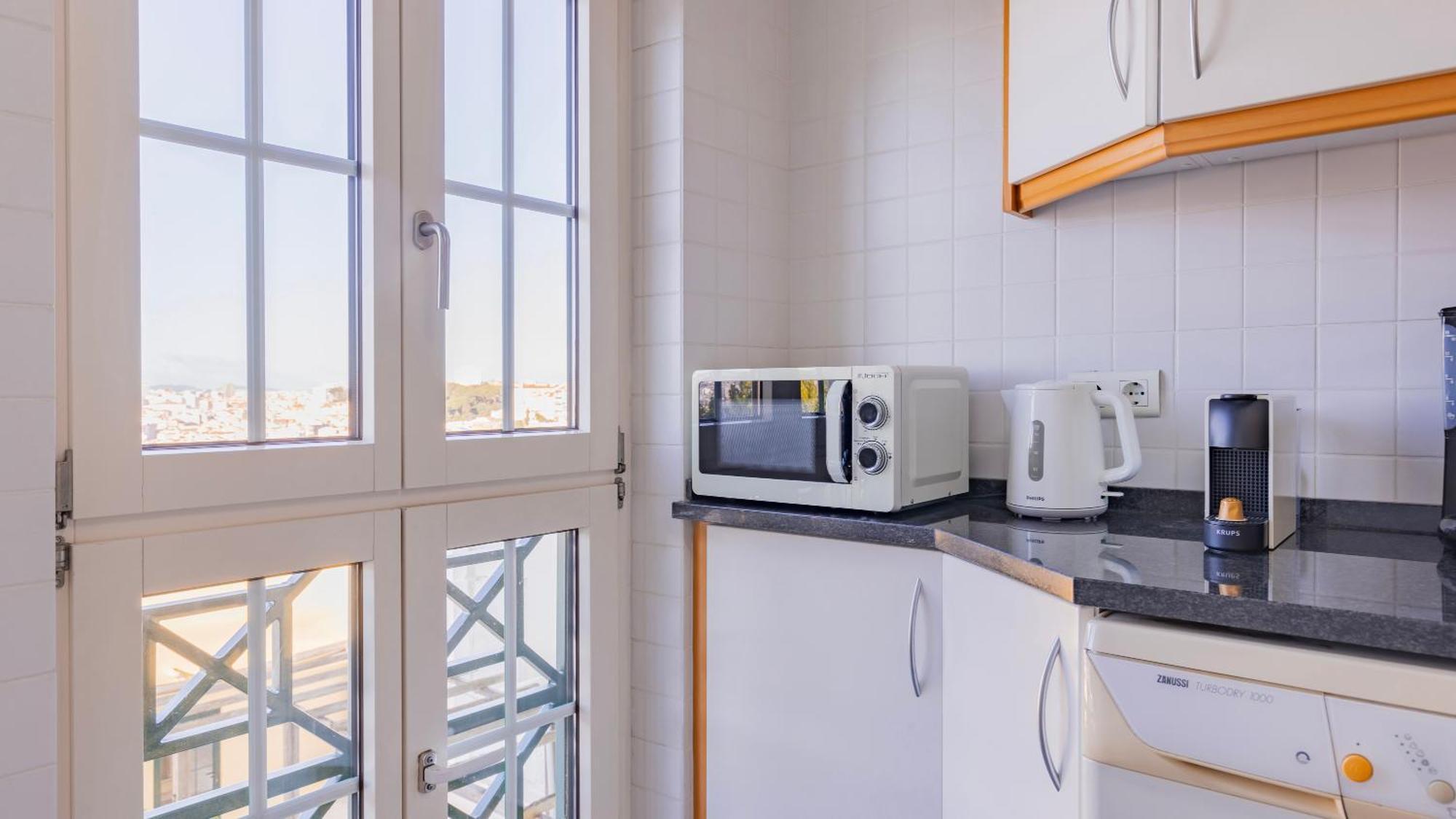 Stylish Apartment With Parking By Lovelystay Lisboa Exteriér fotografie